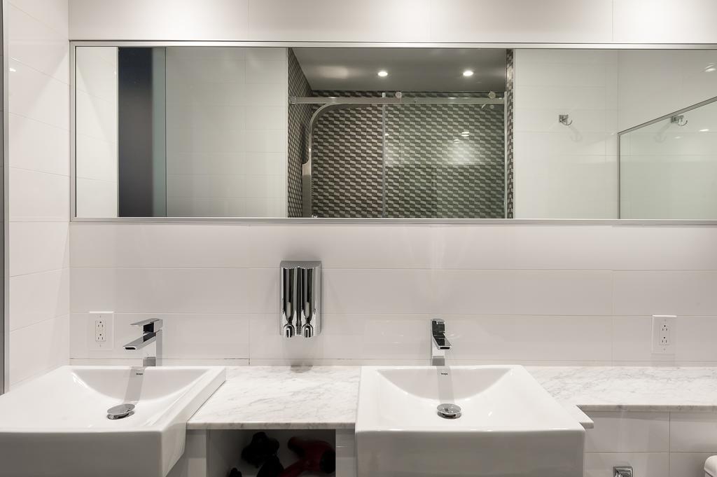 Boutique Lofts Milton Parc By Simplissimmo Appartement Montréal Buitenkant foto